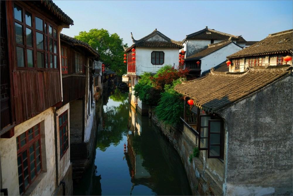 跟女生聊天的开场白该怎么说?- 最专业的有问必答平台